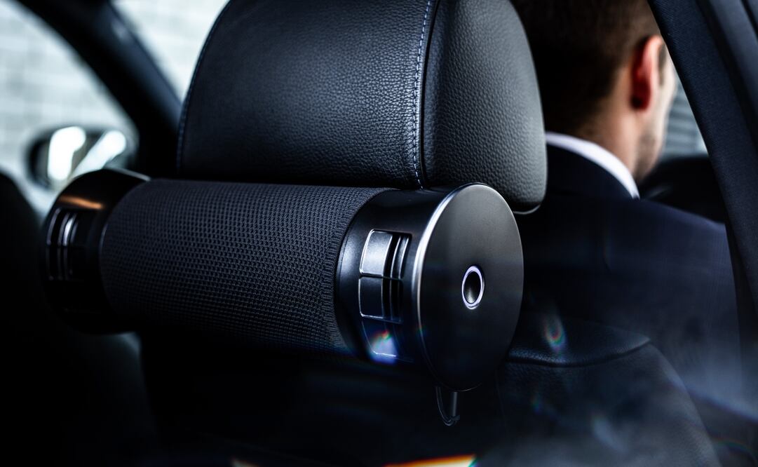 El operador de autobuses Warrington's Own Buses,  instaló dispositivos de limpieza de aire fabricados por AirLabs en las cabinas de los conductores como parte de una unidad de seguridad COVID-19