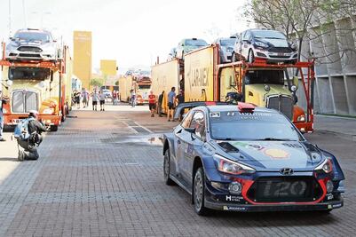 Suspenden dos etapas especiales