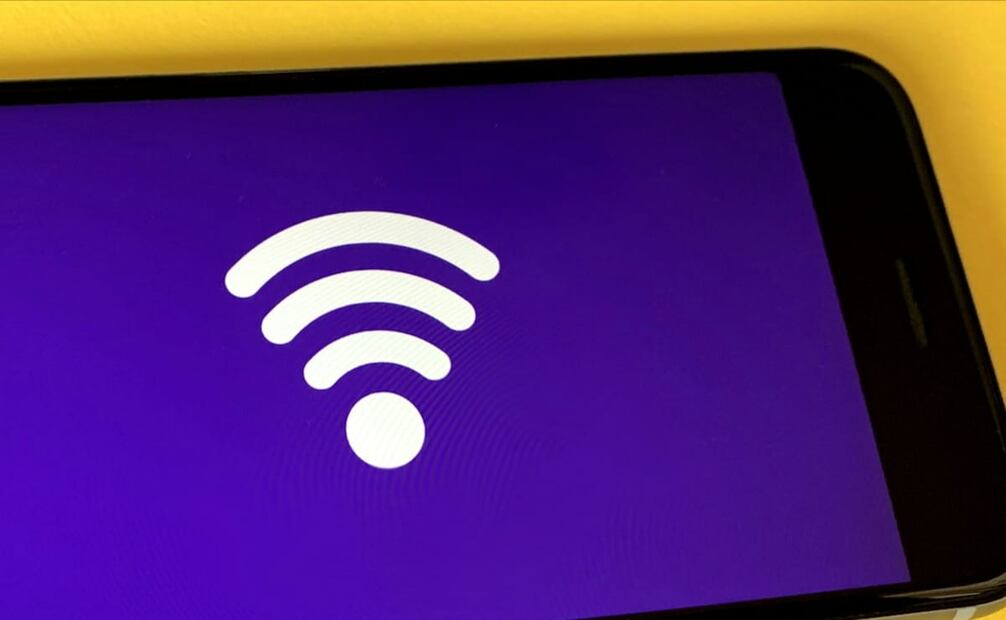 No te conectes a redes WiFi con letras duplicadas. Foto: Unsplash