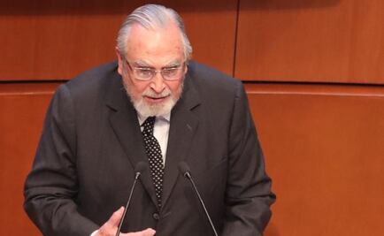 Investigaría al presidente si cometiera un delito, dice Bernardo Bátiz ante el Senado