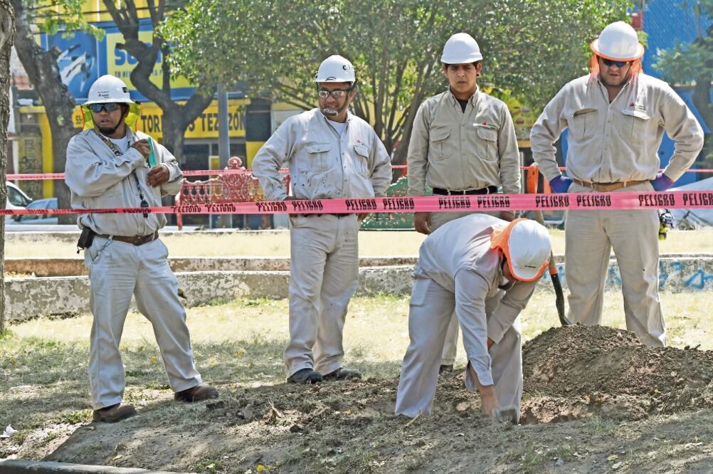 El Gobierno de la Ciudad de México informó que reforzará la seguridad en las zonas donde pasan ductos de hidrocarburo. Foto: ARCHIVO EL UNIVERSAL