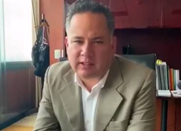 Santiago Nieto recita poema "Poderoso caballero es Don Dinero"