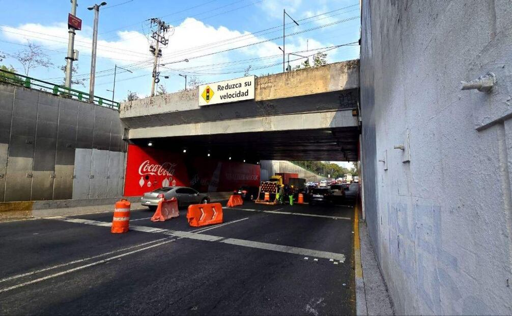 En vialidades, calles o viaductos, los baches no dan tregua a capitalinos (16/01/2025). Foto: Especial