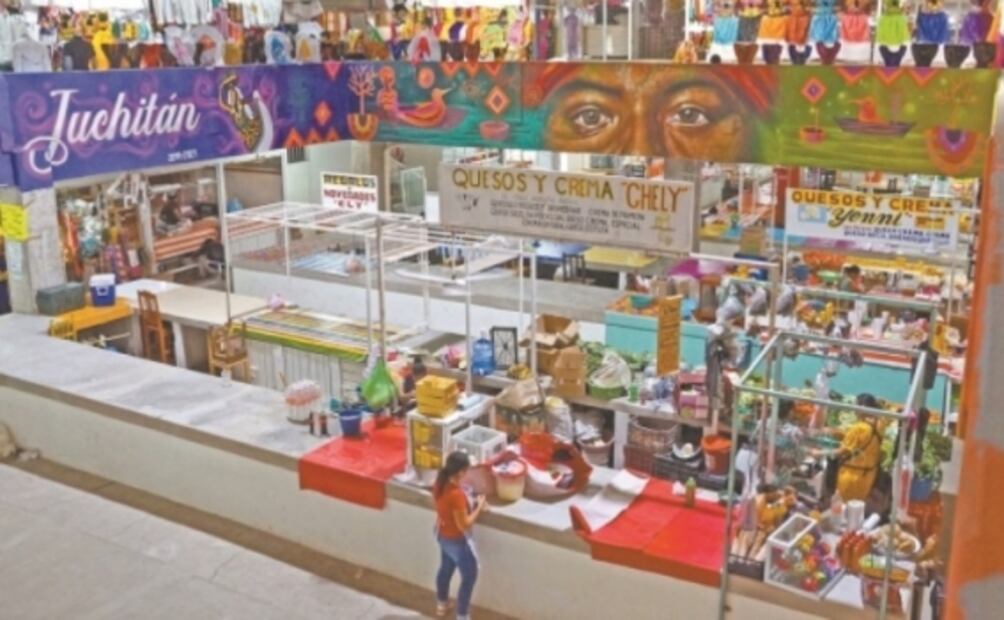 Immortalizing Juchitán’s culture through murals