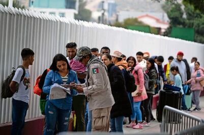 Administración de AMLO registra ingreso de 185 millones de migrantes regulares en México; INM autoriza estancia de 1.7 millones