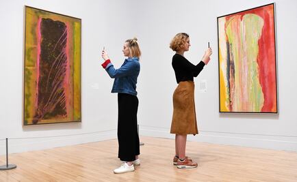 Frank Bowling, el pintor de la cultura pop y el color  