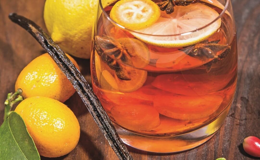 Sabías que el ponche navideño no es mexicano. (Foto: Archivo El Universal y Pixabay)