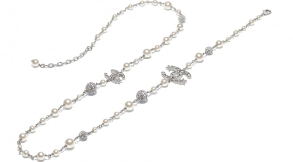 Danna Paola deslumbra con costoso collar de conocida firma francesa