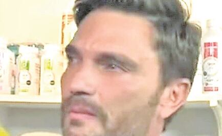 Julián Gil llora al recordar a su hijo y su relación fallida