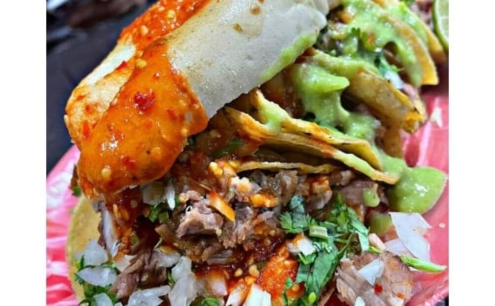 Esta es la torta rellena de tacos que debes probar