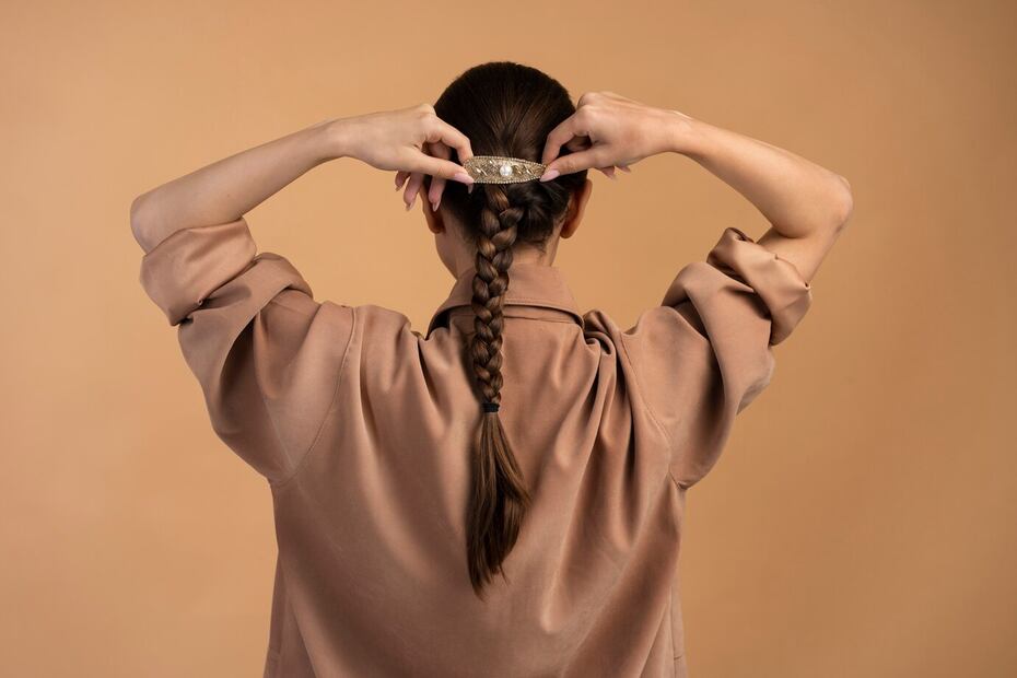 Trenzas ajustadas. Foto: Freepik