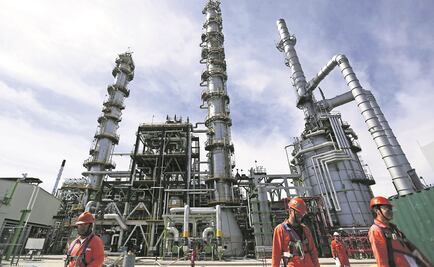 Apoyo a Pemex no resuelve problemas estructurales: BBVA Bancomer