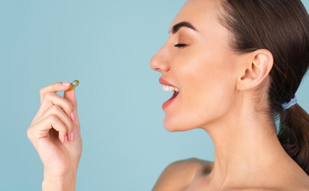 Explorando el delicado equilibrio de las vitaminas. Fuente: Freepik.