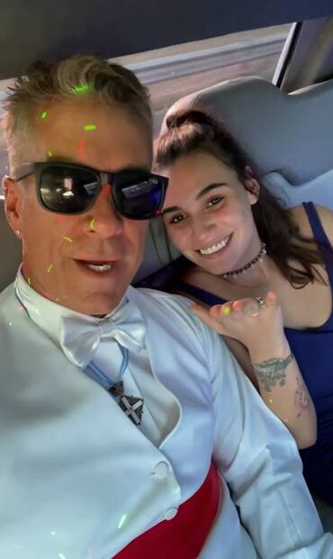 Fernando Carrillo anuncia que se separa de su esposa, menor que él 30 años