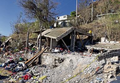 Tras explosión en Totolapan siguen hallando restos humanos 