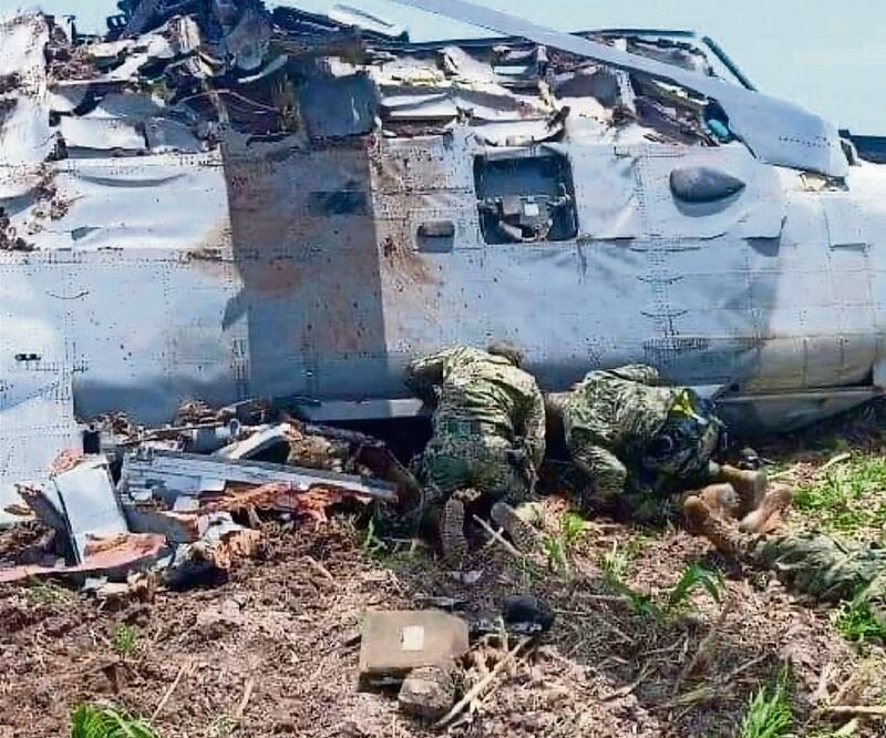 El helicóptero Black Hawk de la Marina se desplomó este viernes en Los Mochis, Sinaloa. Foto: Archivo EL UNIVERSAL 
