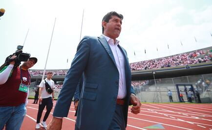 "Fuera Cardozo" pide afición de Chivas en CU