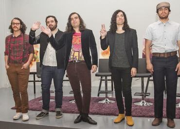 Enjambre dedica su álbum 'Pro Año' a su público fiel