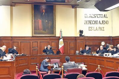 Reconoce SCJN igualdad de enlaces gay