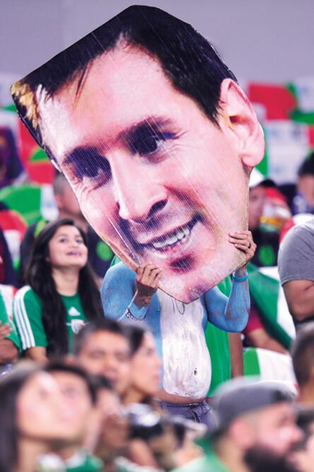 En las tribunas del At&T, todos son Messi, aunque sus orígenes sean mexicanos (MANU WELER. JAM MEDIA)