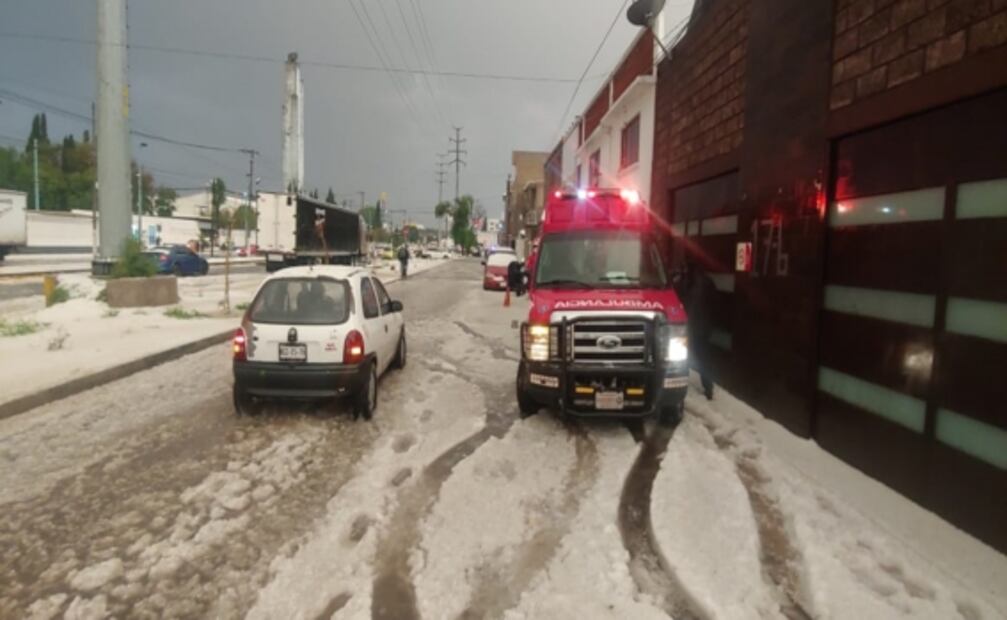 Cae techumbre por granizada en Toluca