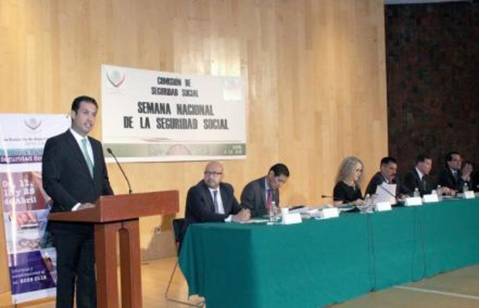 Participa IMSS en inauguración de la Semana Nacional de la Seguridad Social