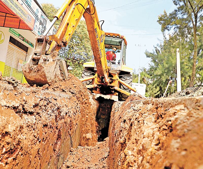En Ecatepec se han reparado más de 100 socavones durante los últimos meses. Foto: Especial