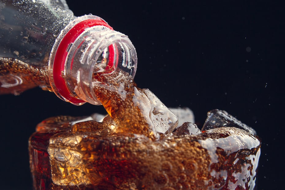 Los refrescos con azúcar o edulcorantes pueden afectar el metabolismo. Foto: Freepik