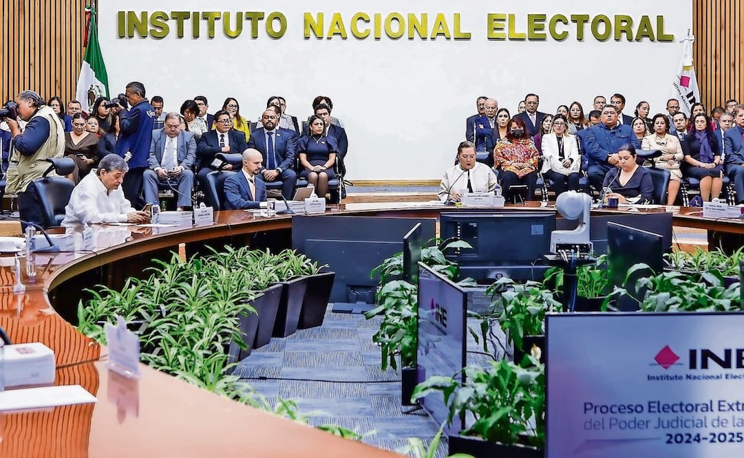 El PRI advirtió que con la reforma electoral, Morena busca "adueñarse de la vida democrática". Foto: Archivo/ EL UNIVERSAL