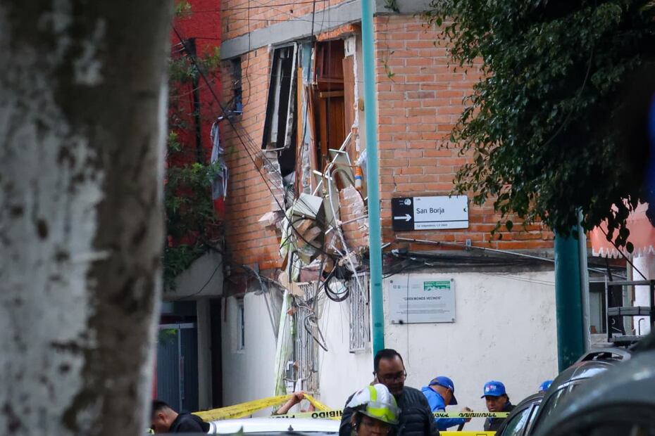 La titular de la Secretaría de Gestión Integral de Riesgos y Protección Civil, Myriam Urzúa, dijo que la reparación del inmueble tardará alrededor de 4 meses. (Foto: Luis Camacho | El Universal)