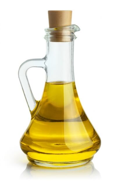 El truco para alargar tus pestañas con aceite de oliva