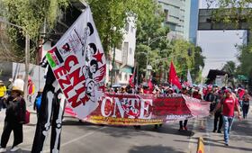 ¿Maestros de la CNTE que participan en paro de labores tendrán descuentos salariales?; esto dice Sheinbaum