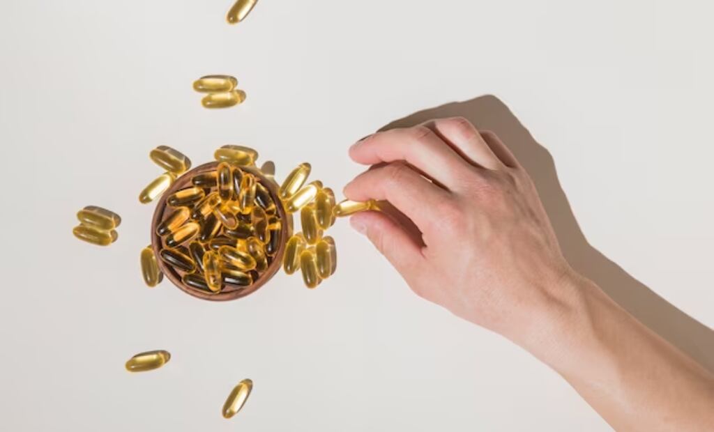 Cápsulas de omega-3. Fuente: Freepik