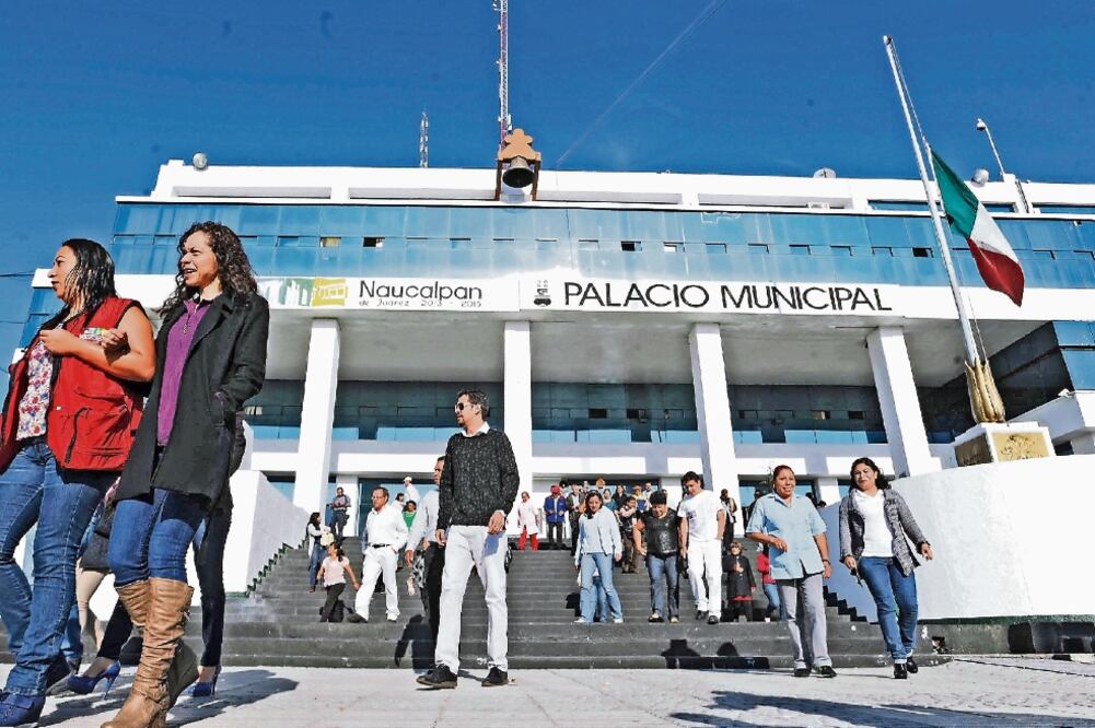 Francisco Santos, director del organismo, recordó que en la inversión con Ficrea se perdieron 60 mdp, que se destinarían a mejorar la infraestructura (ARCHIVO EL UNIVERSAL)