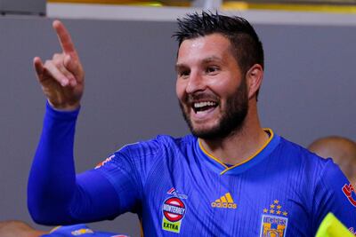 Gignac 'trollea' a aficionados de Rayados