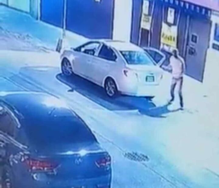 VIDEO: En menos de 2 minutos chofer de DIDI roba maletas y 140 mil pesos de pasajero