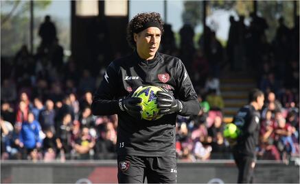 Técnico del Salernitana defiende a Guillermo Ochoa: "Es un jugador con personalidad"