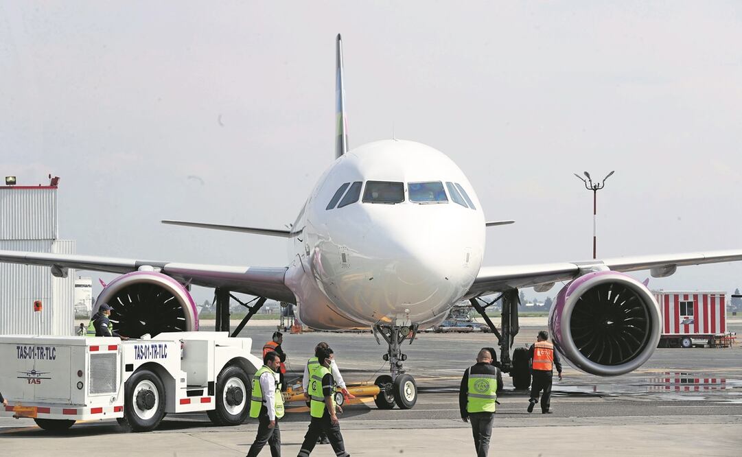  El aeropuerto de Toluca podrá alcanzar una capacidad de 3.9 millones de pasajeros al año, consideran.