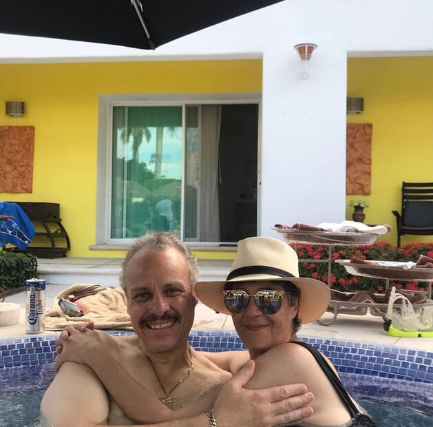 Rubén Cerda y su esposa Tere Herrero estuvieron casados por 37 años.
Foto: Instagram