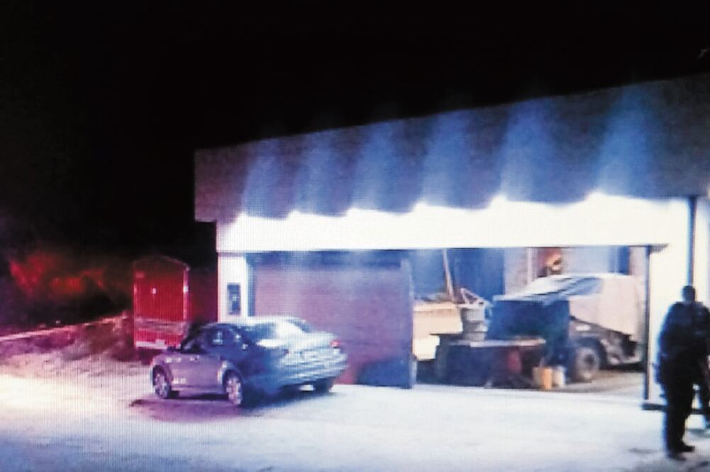 El cuerpo de Sergio Armando Hernández al parecer estaba maniatado y presentaba huellas de tortura, revelaron fuentes locales. / ESPECIAL