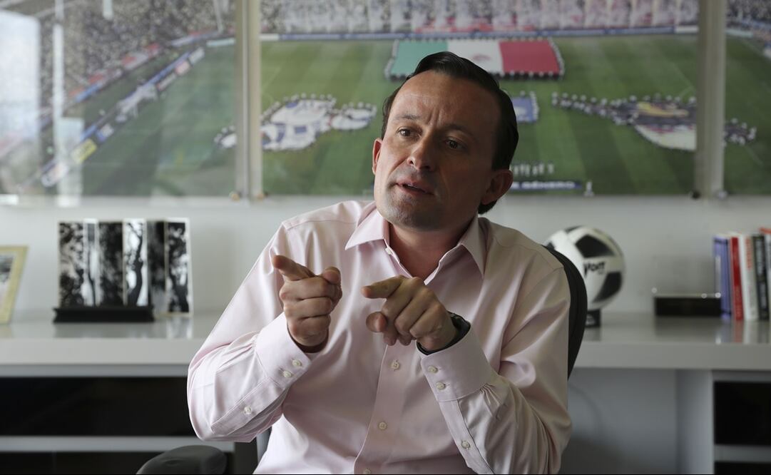 Mikel Arriola en entrevista para este diario - FOTO: Jorge Alvarado / EL UNIVERSAL