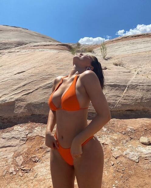 5 veces que Kylie Jenner nos robó el aliento usando bikinis