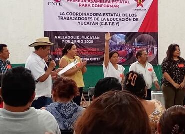Paro laboral amenaza inicio del ciclo escolar en Yucatán; docentes señalan incumplimiento de acuerdos por abuso de autoridad