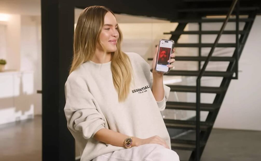 Belinda muestra video que le mandó el Babo.