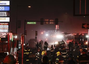 FOTOS: Así fue el accidente aéreo en Philadelphia en el que murieron 6 mexicanos