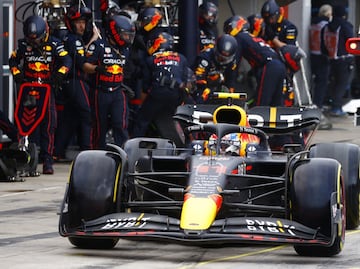 Checo Pérez sube al podio; Red Bull hace el 1-2 en el GP de Emilia Romagna