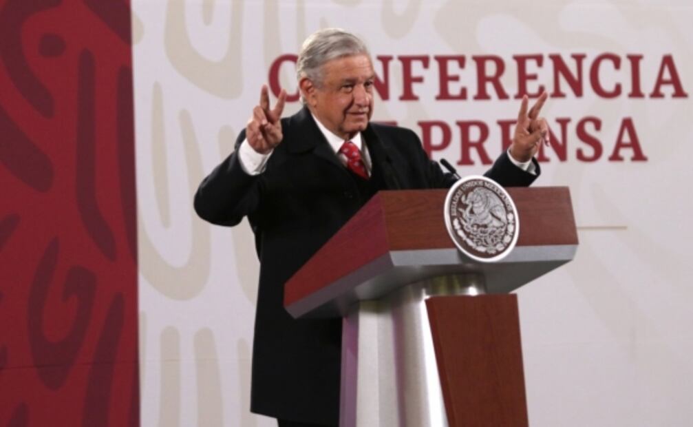 “Amor y paz, vamos a abrazarnos”, responde AMLO a “Brozo” 