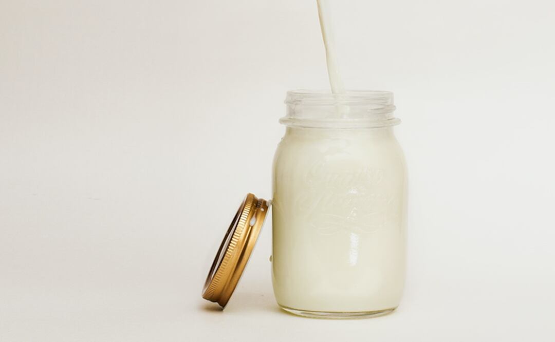 Leche. Foto: Nikolai Chernichenko / Unsplash