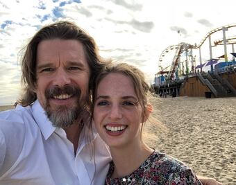 The Beatles: Ethan y Maya Hawke protagonizarán la cinta "Revolver"