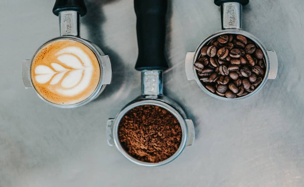 Proceso del café de grano. Foto: Unsplash.